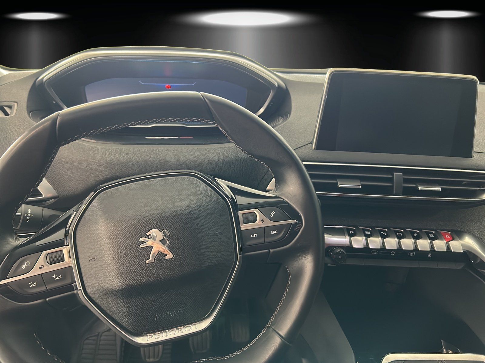 Fahrzeugabbildung Peugeot 3008 1.2 PureTech 130 Allure/NAVI/Kamera/PDC