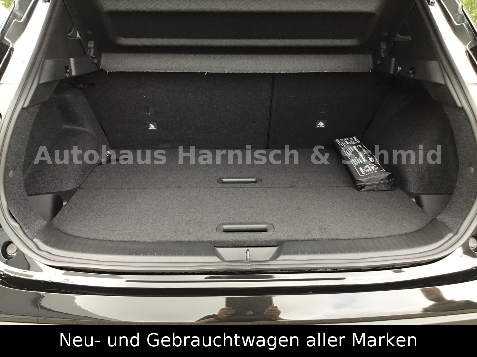 Fahrzeugabbildung Nissan Qashqai 1.3 DIG-T MHEV 6MT -Tekna+-Vollausstat.