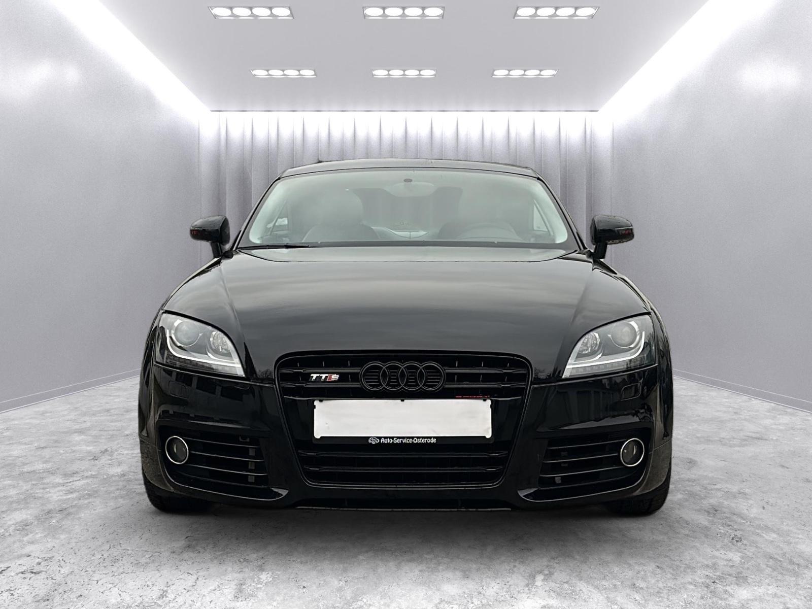 Audi TT Coupe quattro