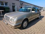 Mercedes-Benz Mercedes 300D Elegance | W210 | OM606 | ro... - Mercedes-Benz 210 d