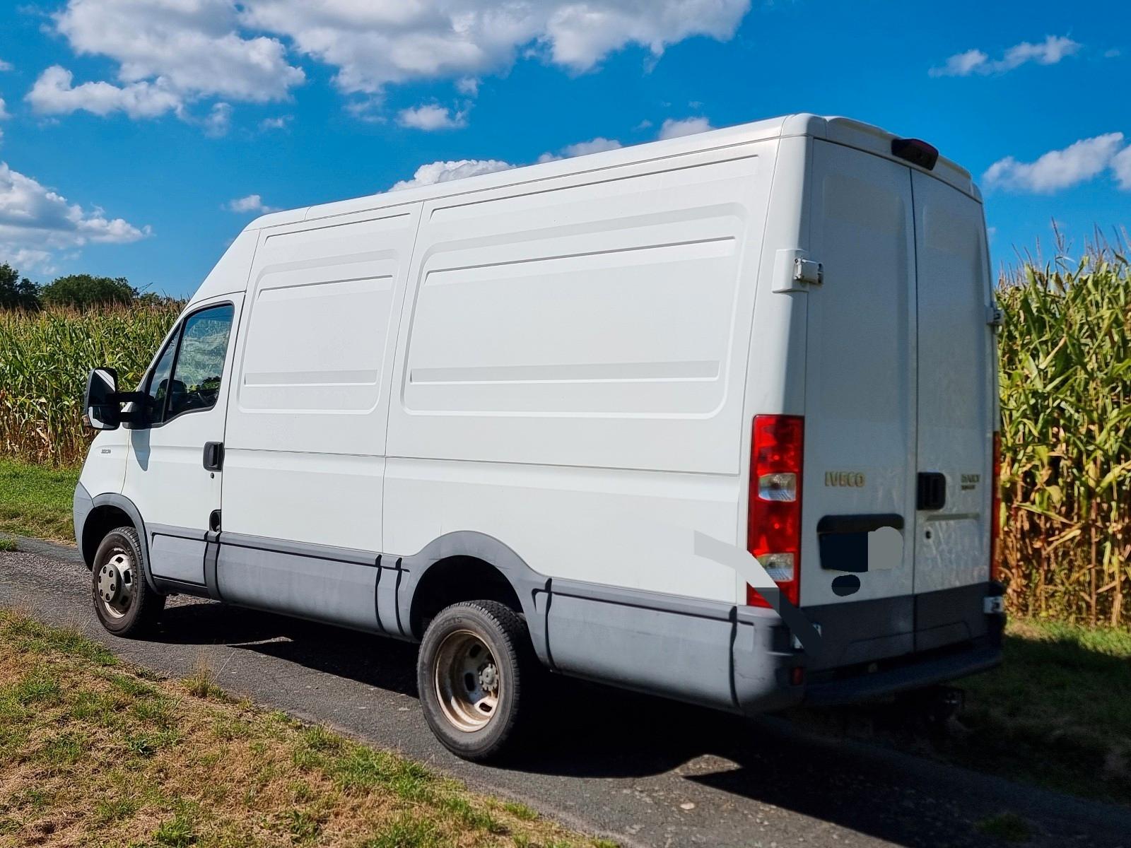 Iveco Daily 35C14/3.0V 