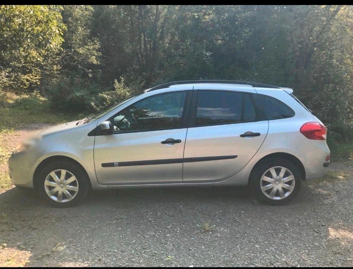 Renault Clio 2012 — photo 7