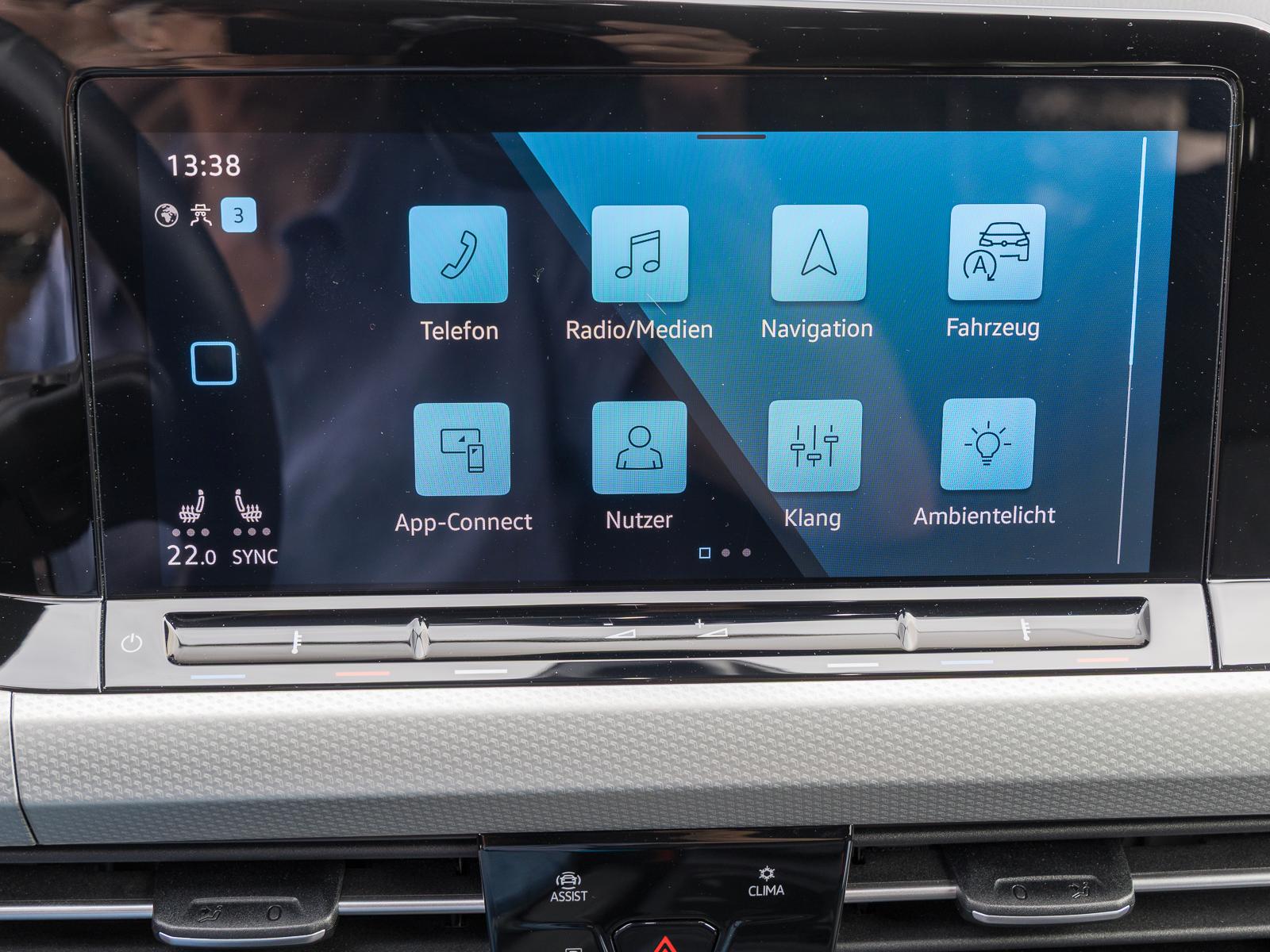 Volkswagen Golf VIII 1.0 eTSI DSG Move STANDHZG REARVIEW LE, миниатюра 12