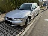 Opel Vectra 1.6 Automatik - gebrauchte Opel Vectra aus dem Jahr 2001