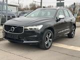 Volvo XC60 T5 R DESIGN AWD*PANO+AHK+LED* - Volvo XC60: R Design