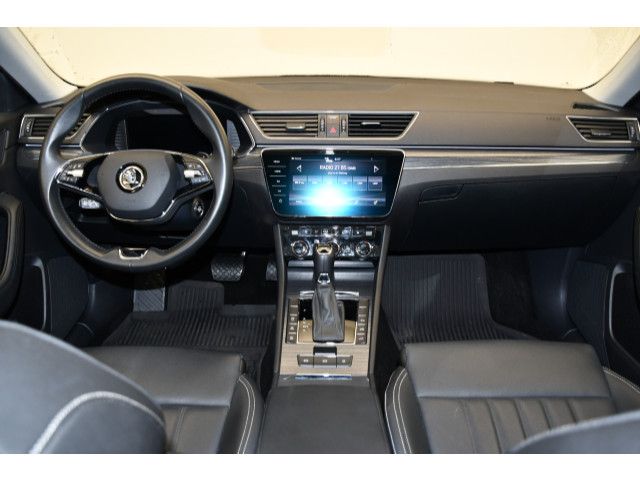 Skoda Superb - Bild 4