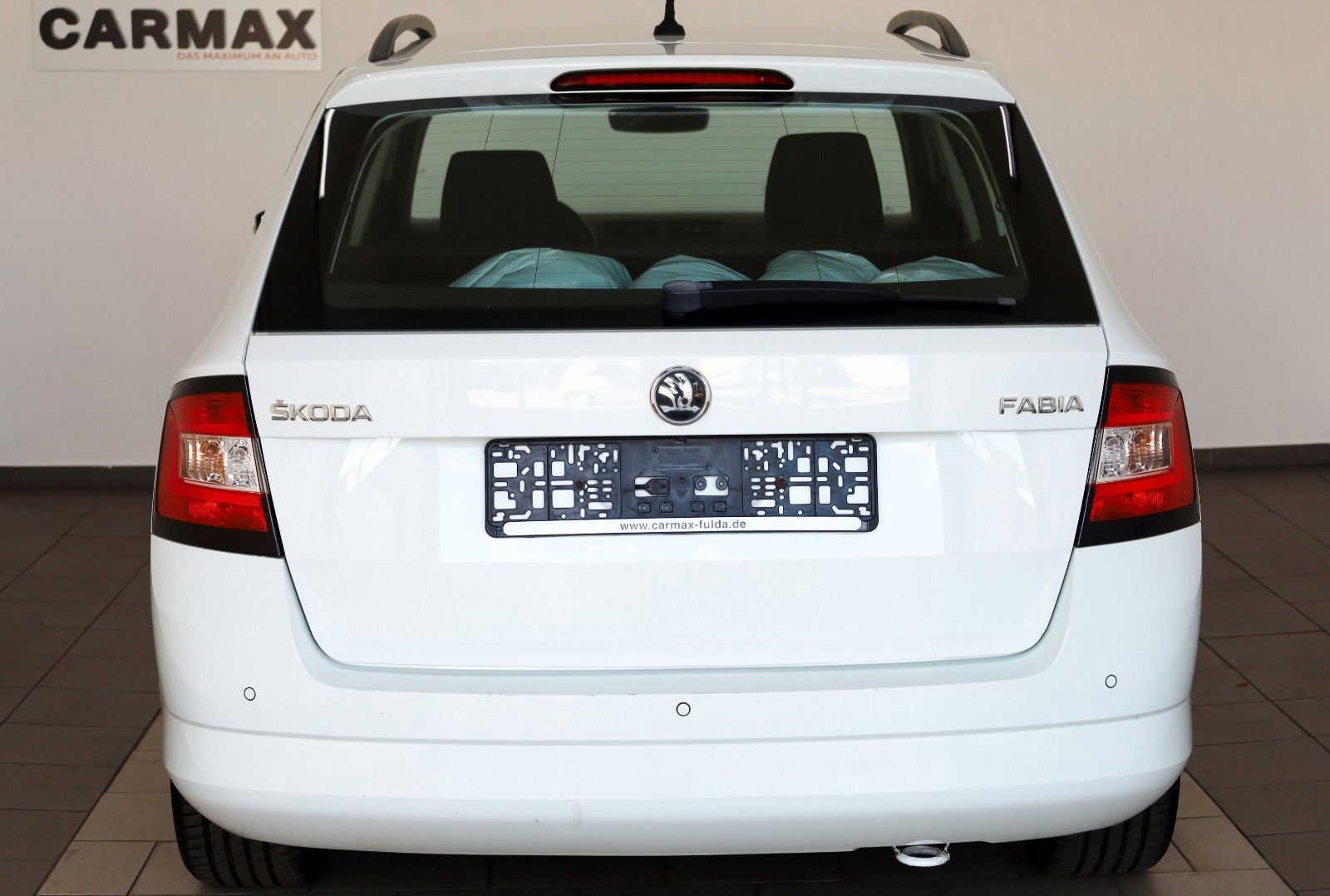 Fahrzeugabbildung SKODA Fabia Combi Style SH,PDC,8-fach bereift!
