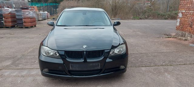 BMW 320 Baureihe 3 Lim. 320d