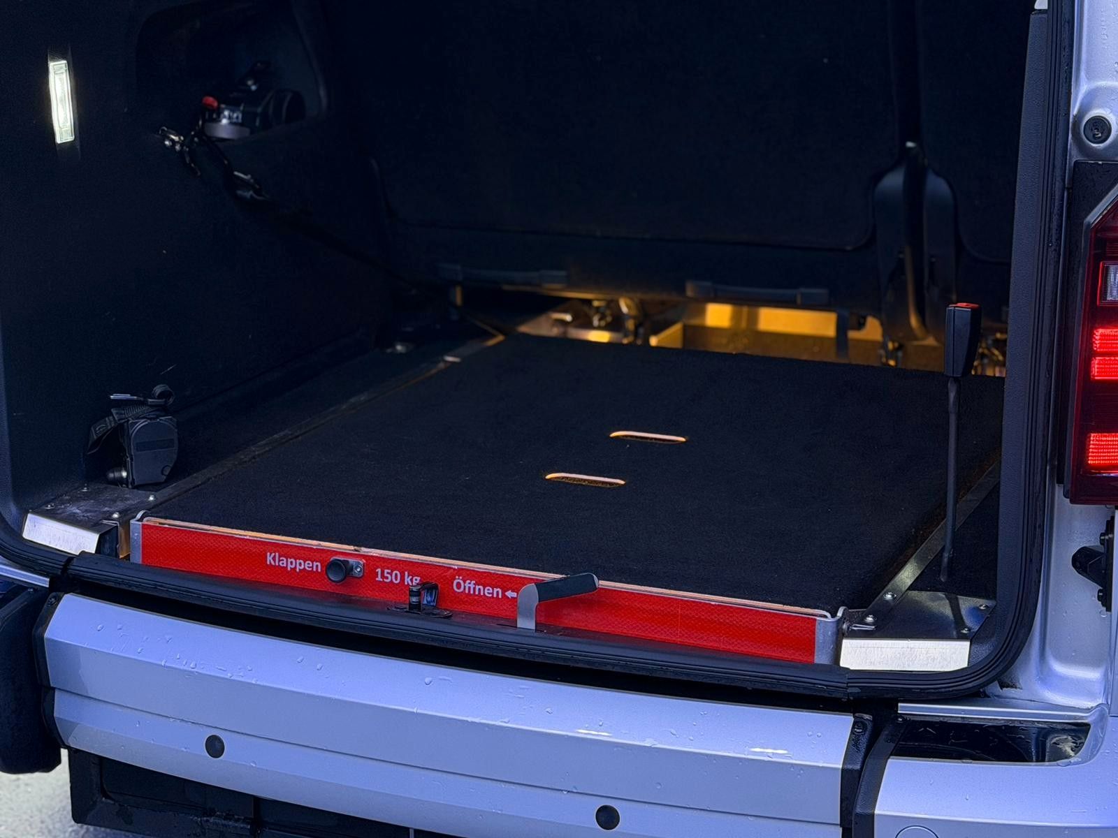 Volkswagen Caddy-DSG-Behindertengerecht-Edition 35-Rampe foto 20