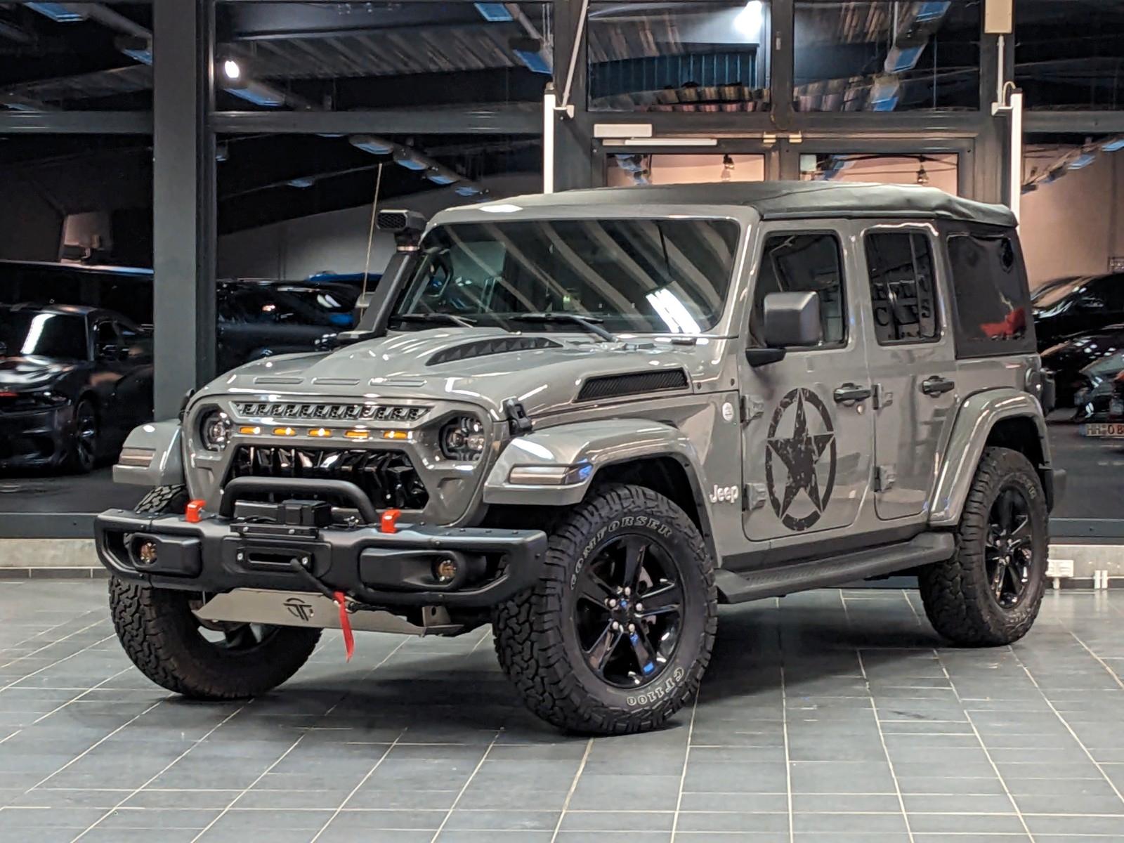 Jeep Wrangler Unlimited 2.0L Turbo ARMY STYLE/SKY-TOP