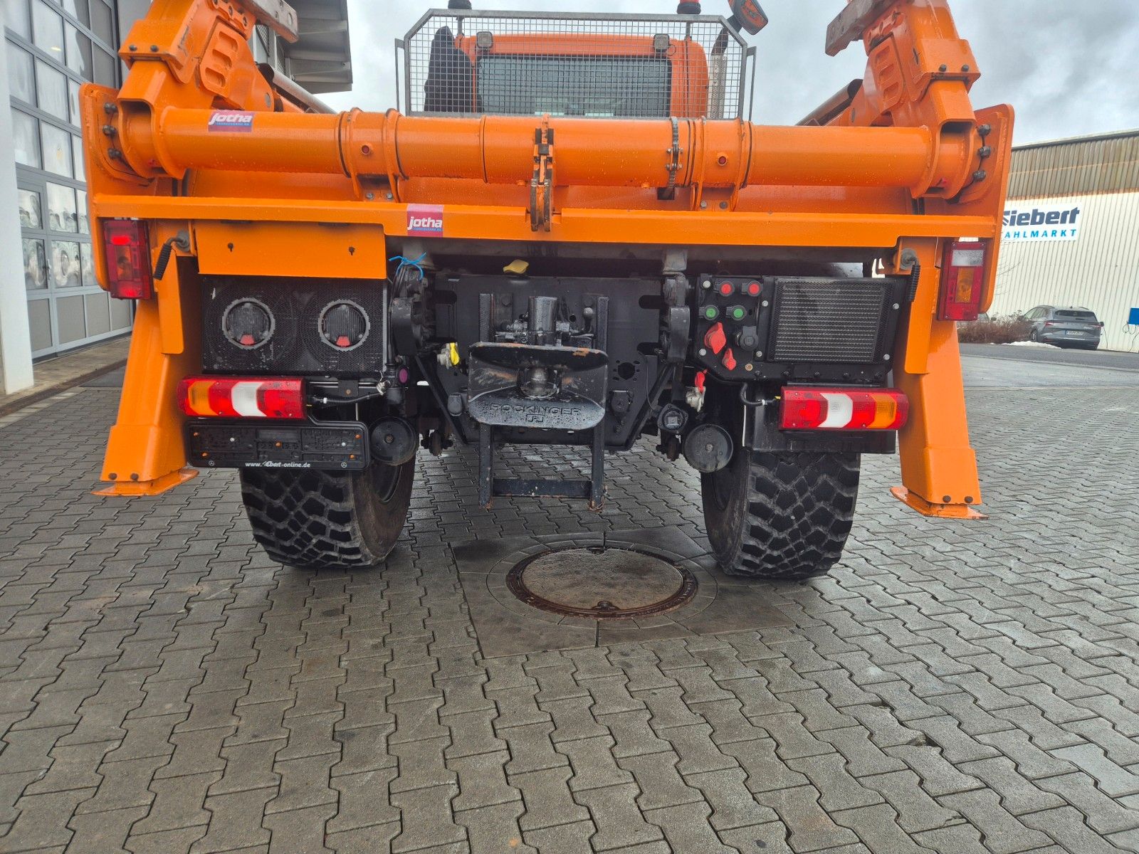 Fahrzeugabbildung Mercedes-Benz Unimog U530 4x4 Jotha VarioPilot Zapfwelle Hydro