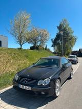 Mercedes-Benz Mercedes CLK W209 320 V6 AMG Paket | 166.0... - Mercedes-Benz: Clk A209