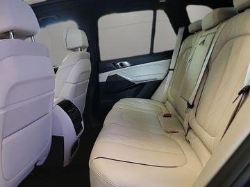 BMW X5 - 11