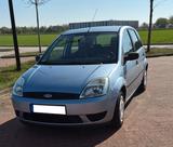 Ford Fiesta 1.3 44 kW - Bj 2005 - Ford Fiesta aus 2005: 1.3