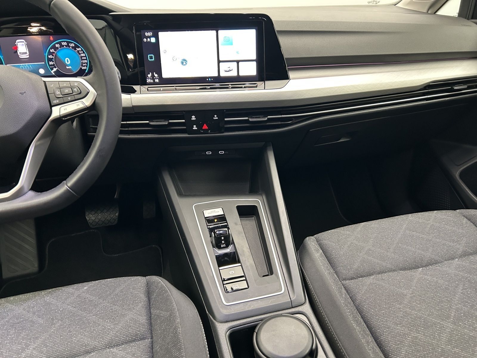 Volkswagen Golf - Bild 9