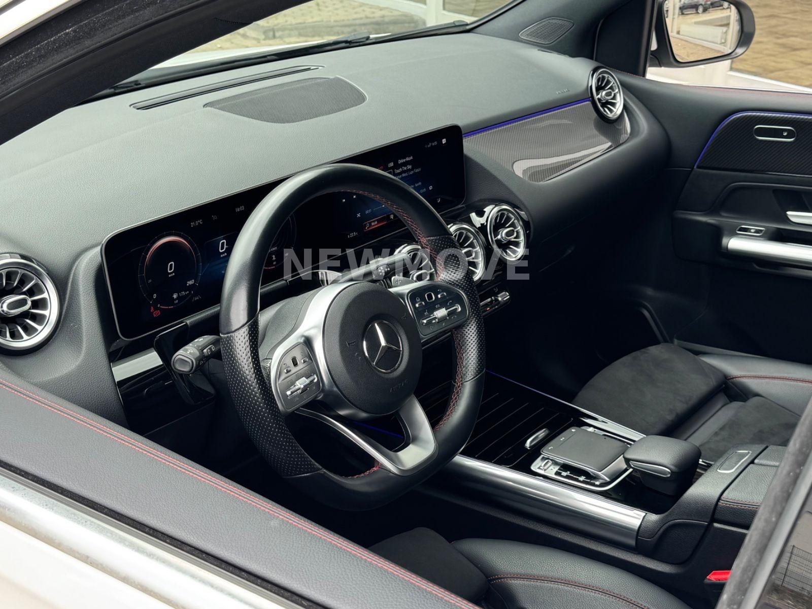 Mercedes-Benz B 200 AMG LED Ambiente Navi SHZ Junge Sterne AHK