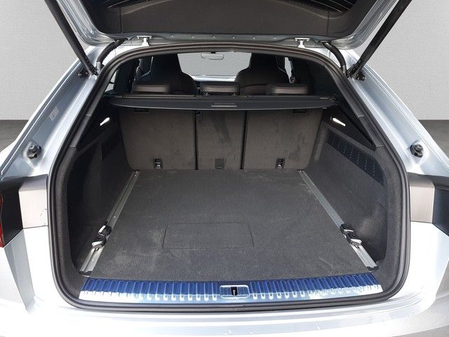 Fahrzeugabbildung Audi Q8 SUV S line TFSIe AHK PANO Laser 23" B&O HuD
