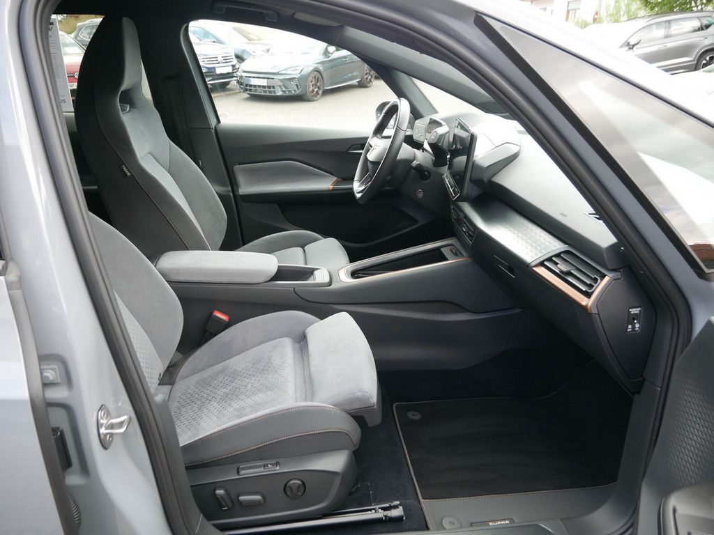 Cupra Born 170 DCC NAVI ACC HUD AKTIVSITZE LED COPPER imagem 3