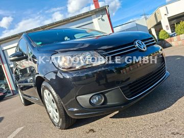 Volkswagen Touran - 12