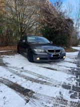 BMW 318i E90 Limousine  Sehr gepflegt  T... - BMW 318 in Halle