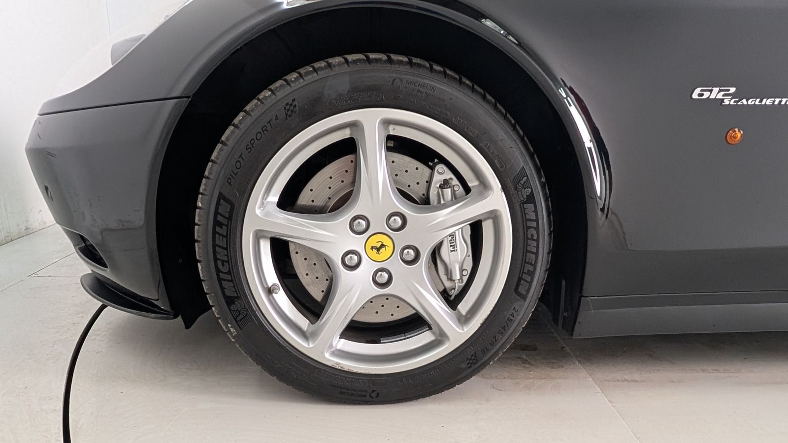 Fahrzeugabbildung Ferrari 612 1. Hand * Service neu * Zahnriemen neu Scagl