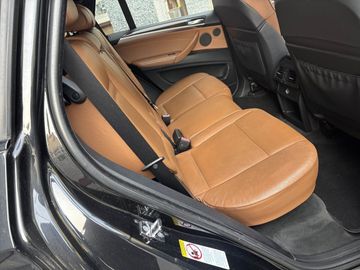 BMW X5 - 12