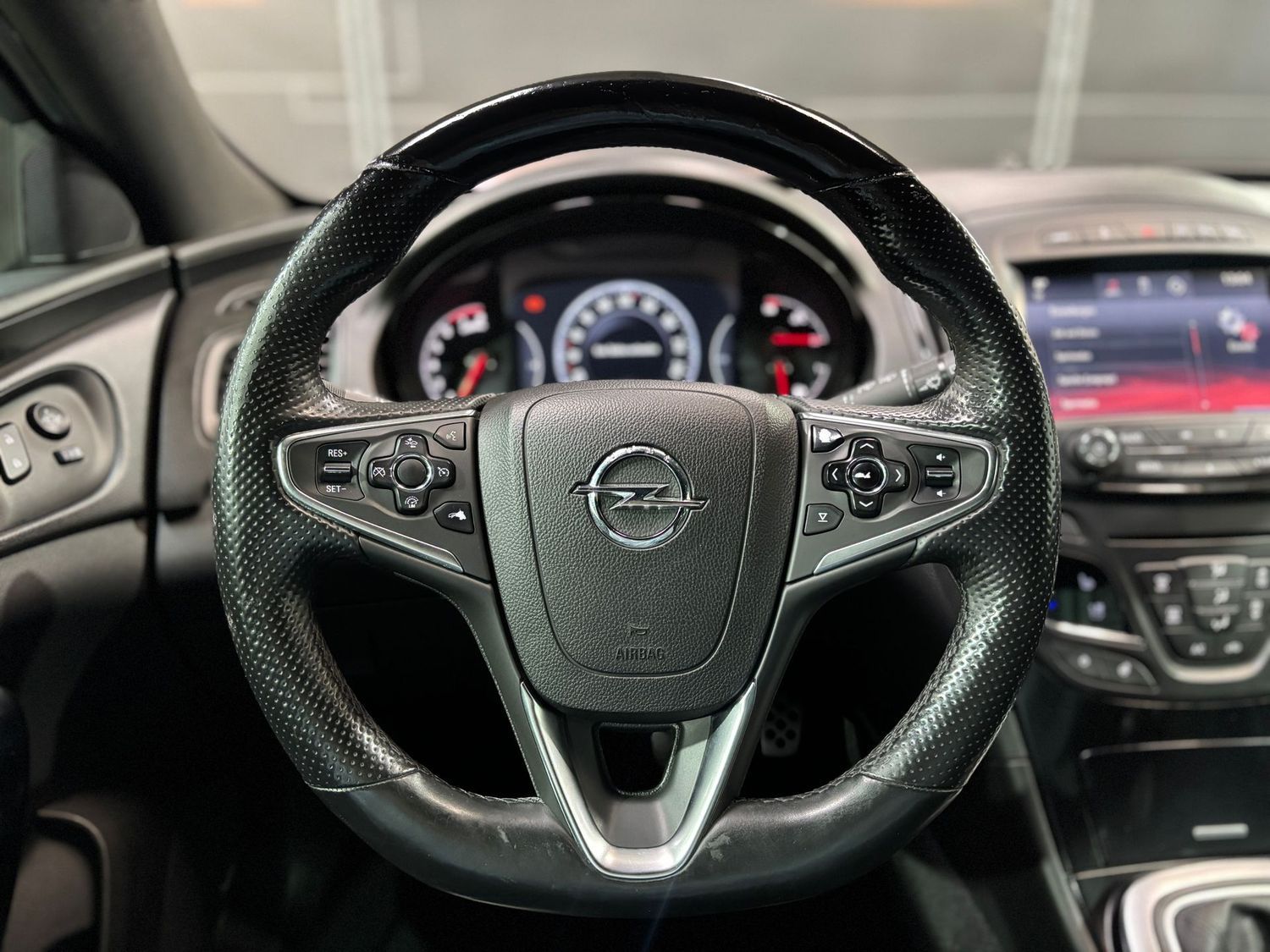 Fahrzeugabbildung Opel Insignia OPC Innovation 4x4#Kamera#Bose#beheizb.