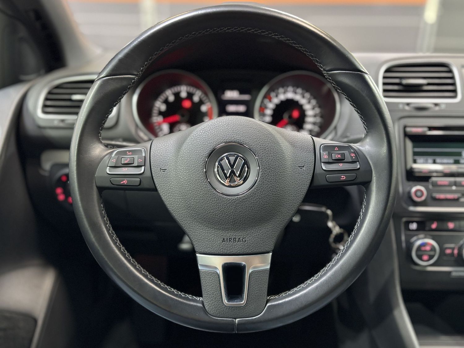 Fahrzeugabbildung Volkswagen Golf Cabrio 1.4TSI Life Klima#PDC#Tempomat