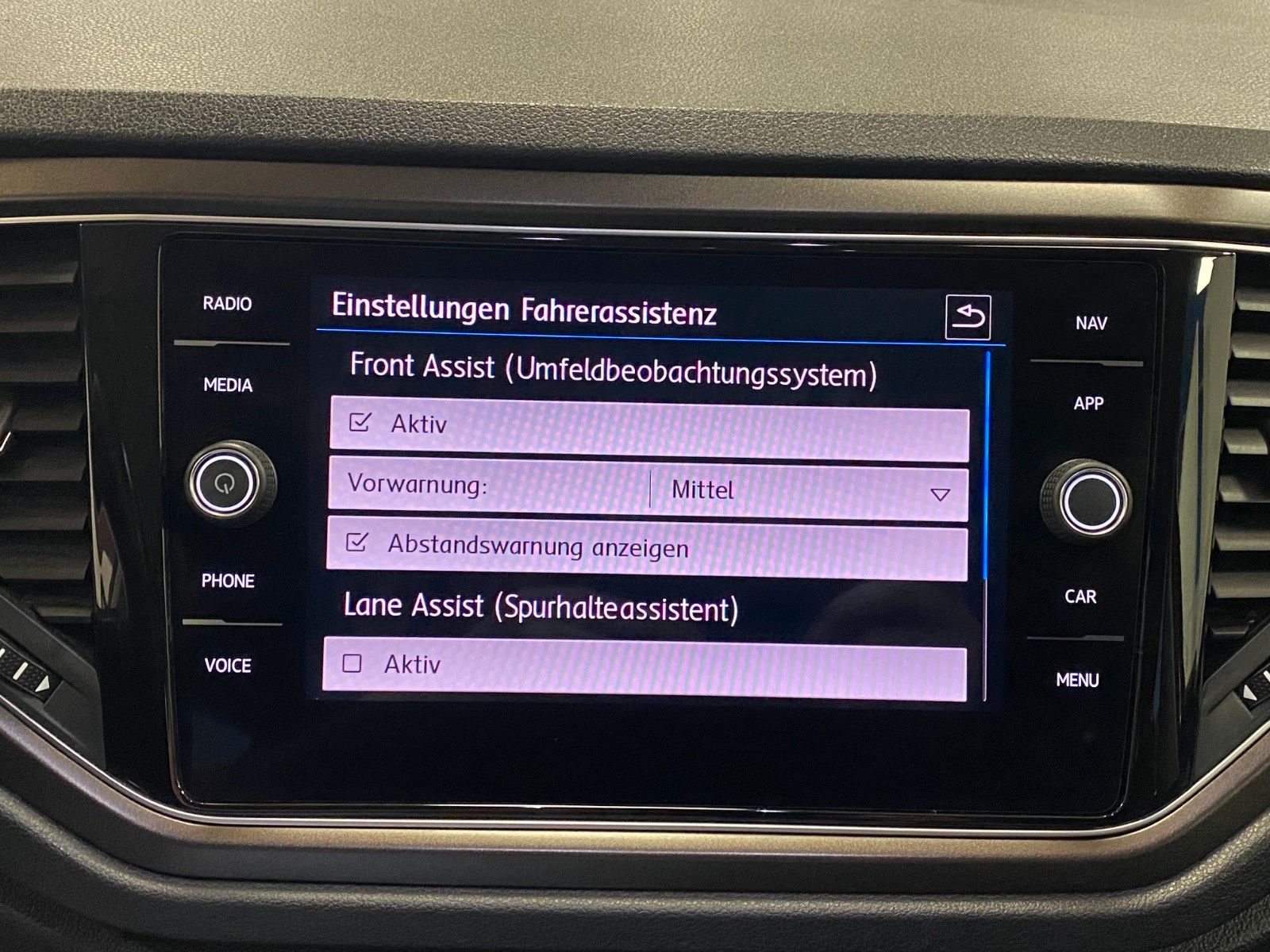 Fahrzeugabbildung Volkswagen T-Roc 1.0 TSI Style+NAVIGATION+SHZ+PDC+17"ALU+++