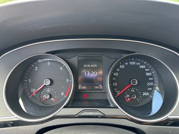 Bild 13 VW Passat Lim. *DGS*PANOdach*Masagesitz*