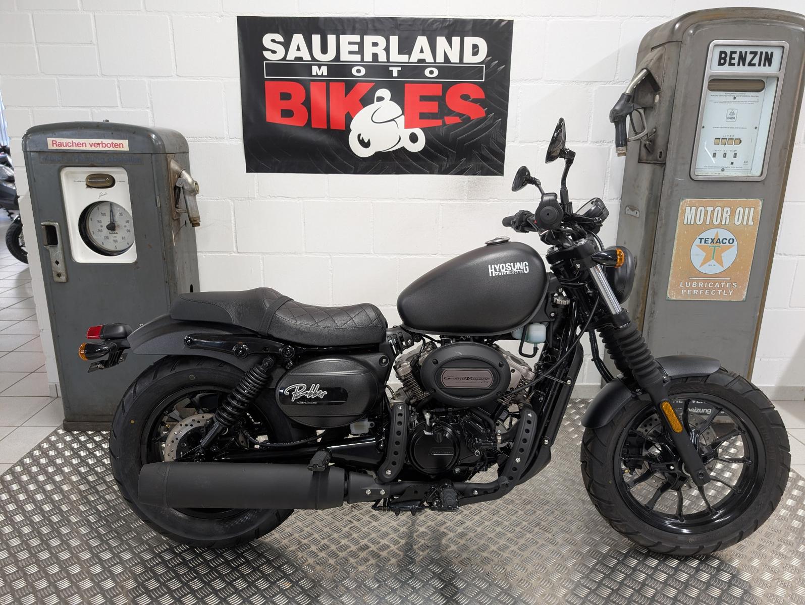 Hyosung GV 125 S  Aquila 1.Hand