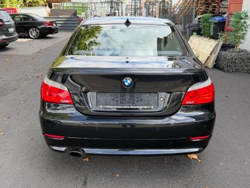 BMW 520 - 7