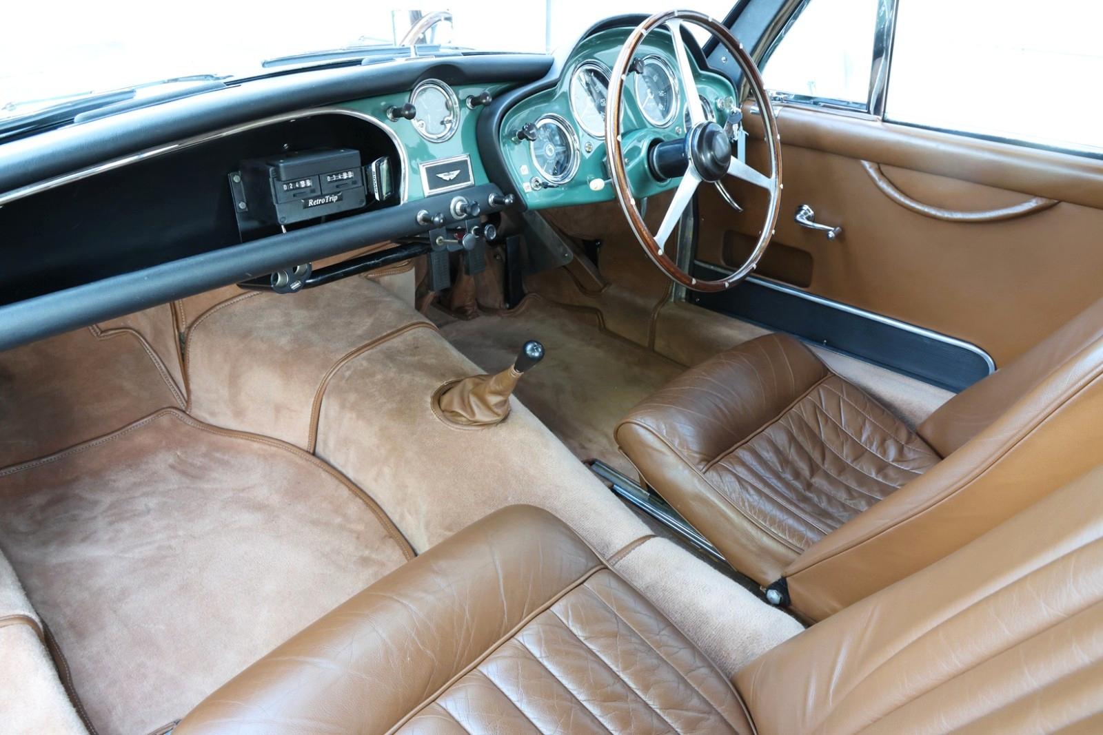 Aston Martin DB 2/4 Mark III, komplett restauriert