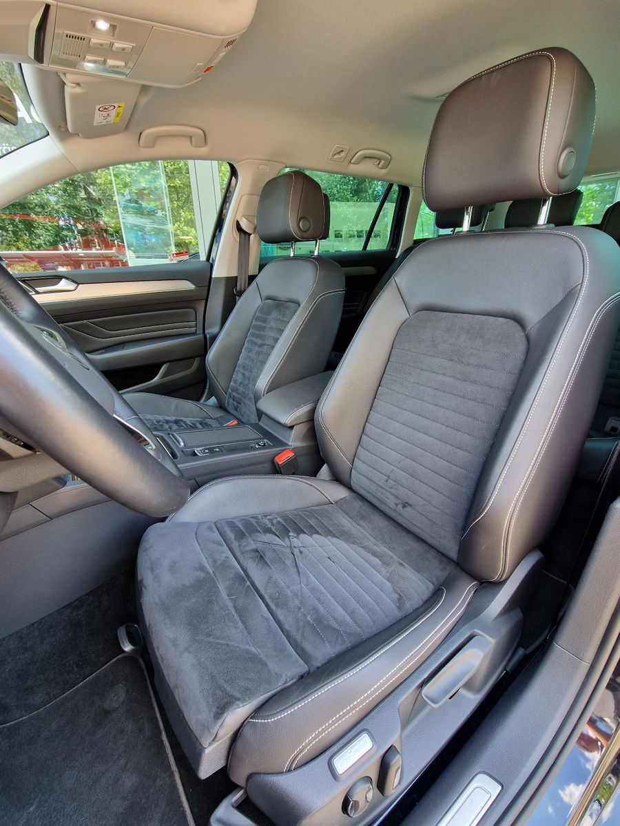 Fahrzeugabbildung Volkswagen Passat Variant 2.0 TDI DSG Elegance AHK NAVI LED