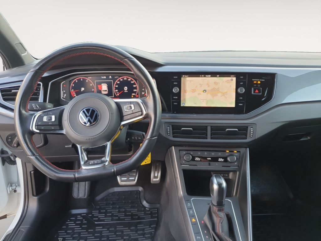 Fahrzeugabbildung Volkswagen Polo 2.0 TSI DSG GTI LED,Climatronic,Navi,RFK,SH