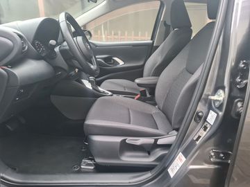 Toyota Yaris - 6