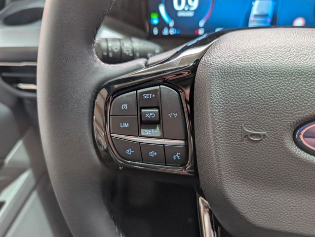 Ford Tourneo Custom 2.0 EcoBlue L1 Titanium