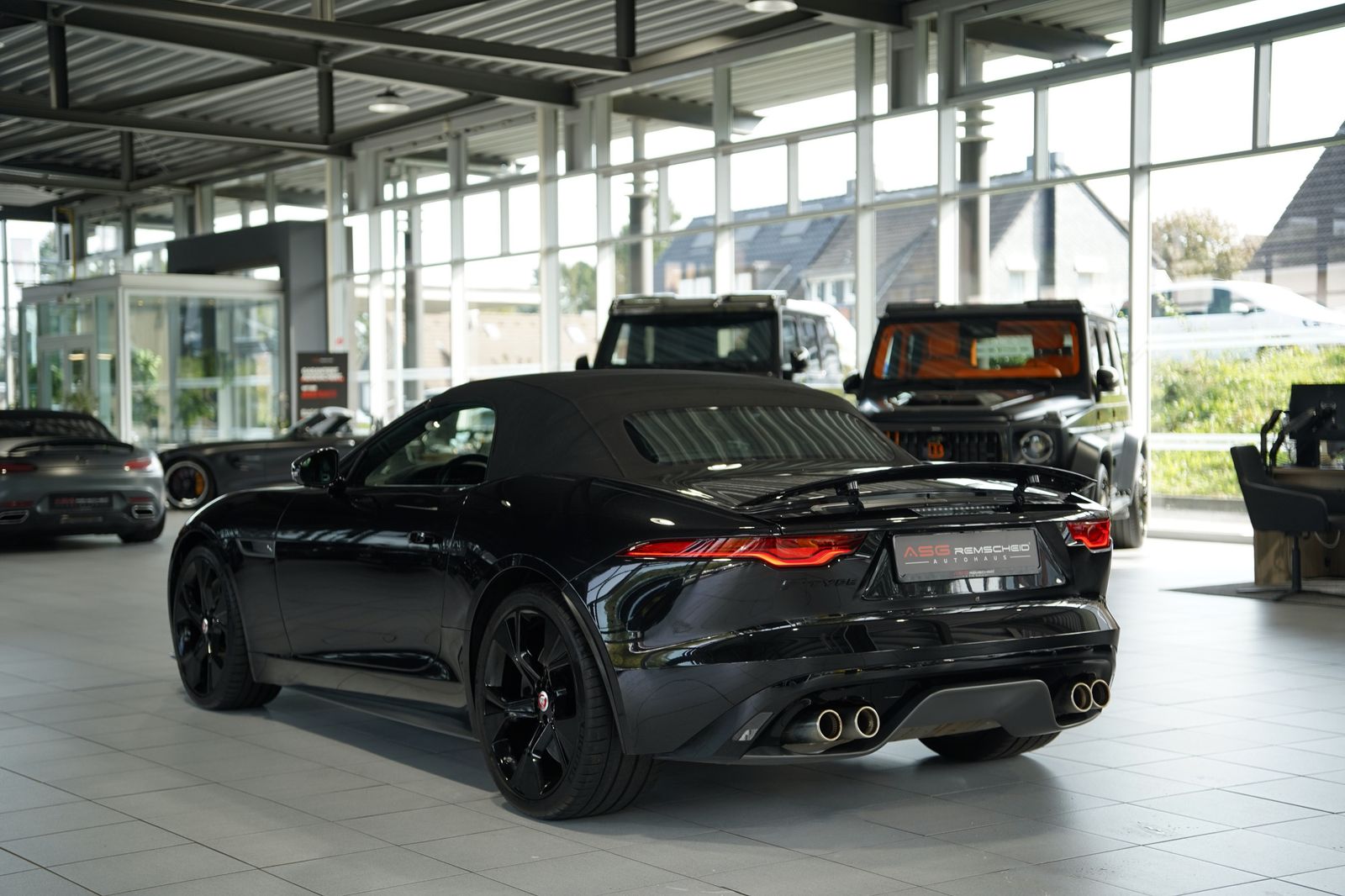 Jaguar F Type