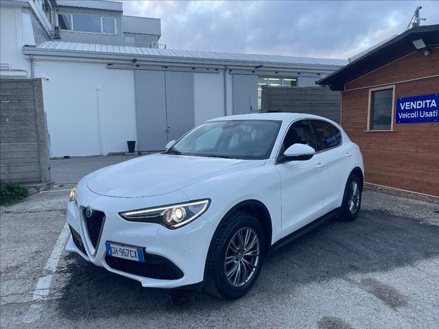 Alfa Romeo ALFA ROMEO Stelvio 2.2 t Business rwd 160cv auto