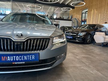 Skoda Superb Combi Style *BiXenon*Navi*AHK*