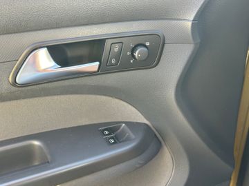 Volkswagen Caddy - 7