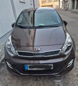 Kia Rio 1.4 Dream-Team Edition - Kia Rio dream-team-edition mit Benzin-Antrieb