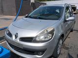 Renault Clio 1.6 Benziner 3/27 Tüv Festpreis - Renault Clio: F1 R27