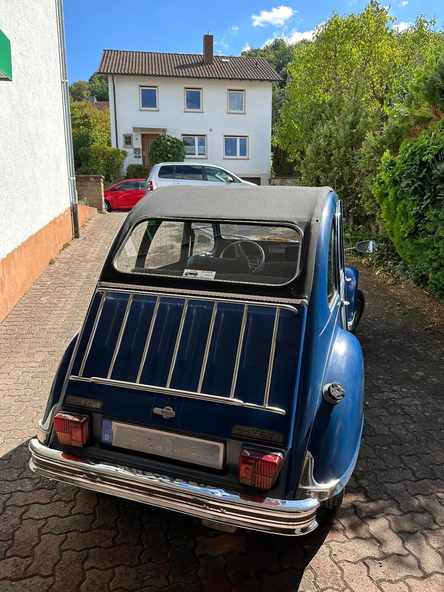 Citroën 2CV6 Club · 1987 · Zweifarb-Paris-Design · 65Tkm