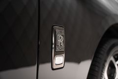 Cullinan BLACK BADGE 2023  BLACK/MANDARIN STARS