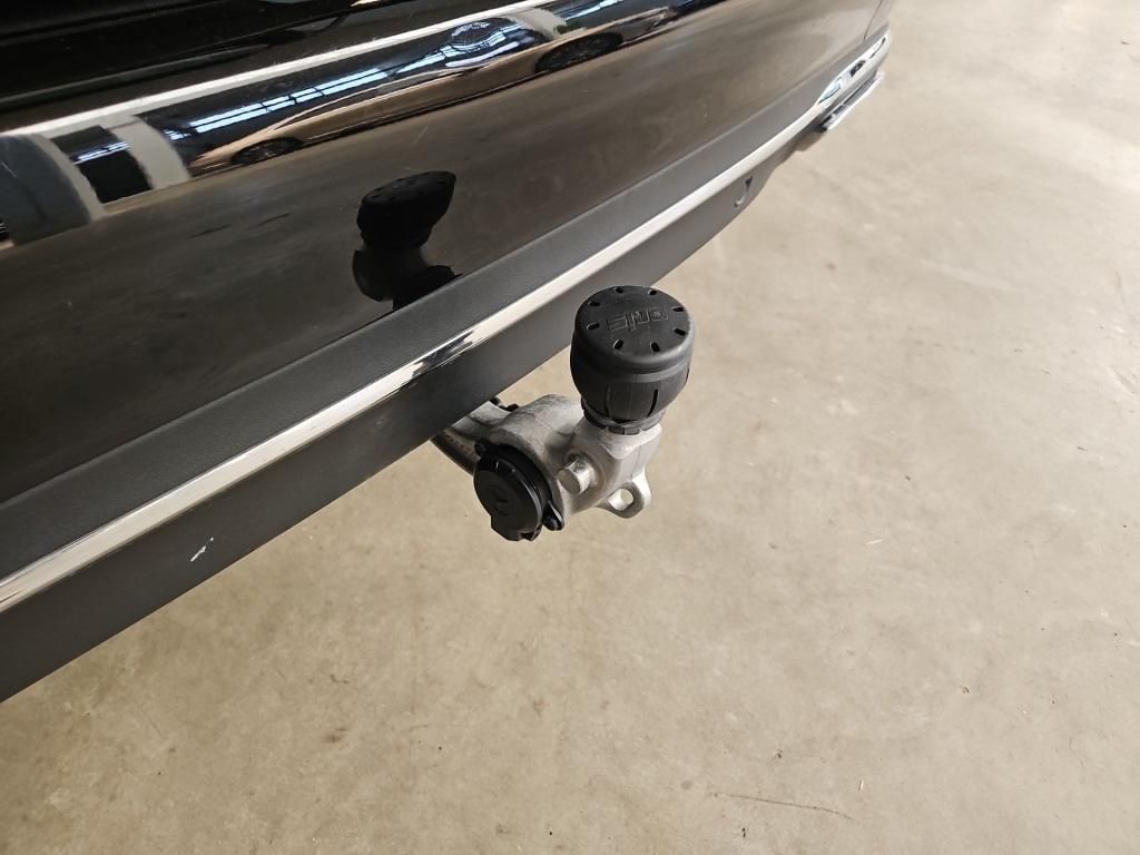 Fahrzeugabbildung Mercedes-Benz E 200 T Avantgarde ACC AHK MBUX-HighEnd Kamera