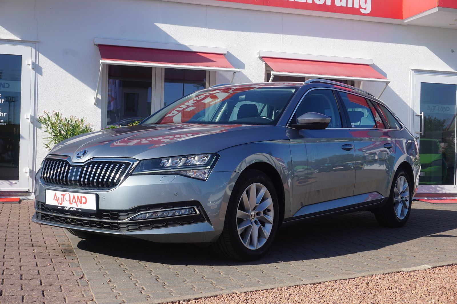 Skoda Superb Combi 2.0 TDI Style 4x4 DSG LED Navi ACC foto 2