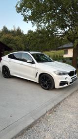 BMW X6 M50 M50d - - weiße BMW X6 M50