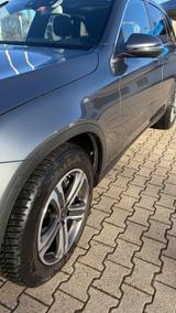 Mercedes-Benz GLC 250 4MATIC Autom. - - Mercedes-Benz GLC 250 Gebrauchtwagen in Stuttgart