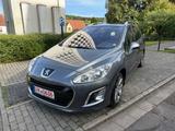 Peugeot 308 SW Allure - Peugeot 308 aus 2011: SW